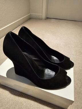 Jill STUART made In Italy Black Suede Wedge Heel Size 38
